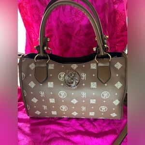 BRAND NEW Steve Madden Satchel Bag!!! Bgilda 2 in Nutshell, NWT